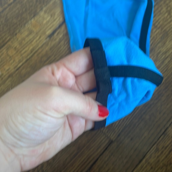 Kate Spade & Beyond Yoga 3/4 Leggings - Picture 6 of 6